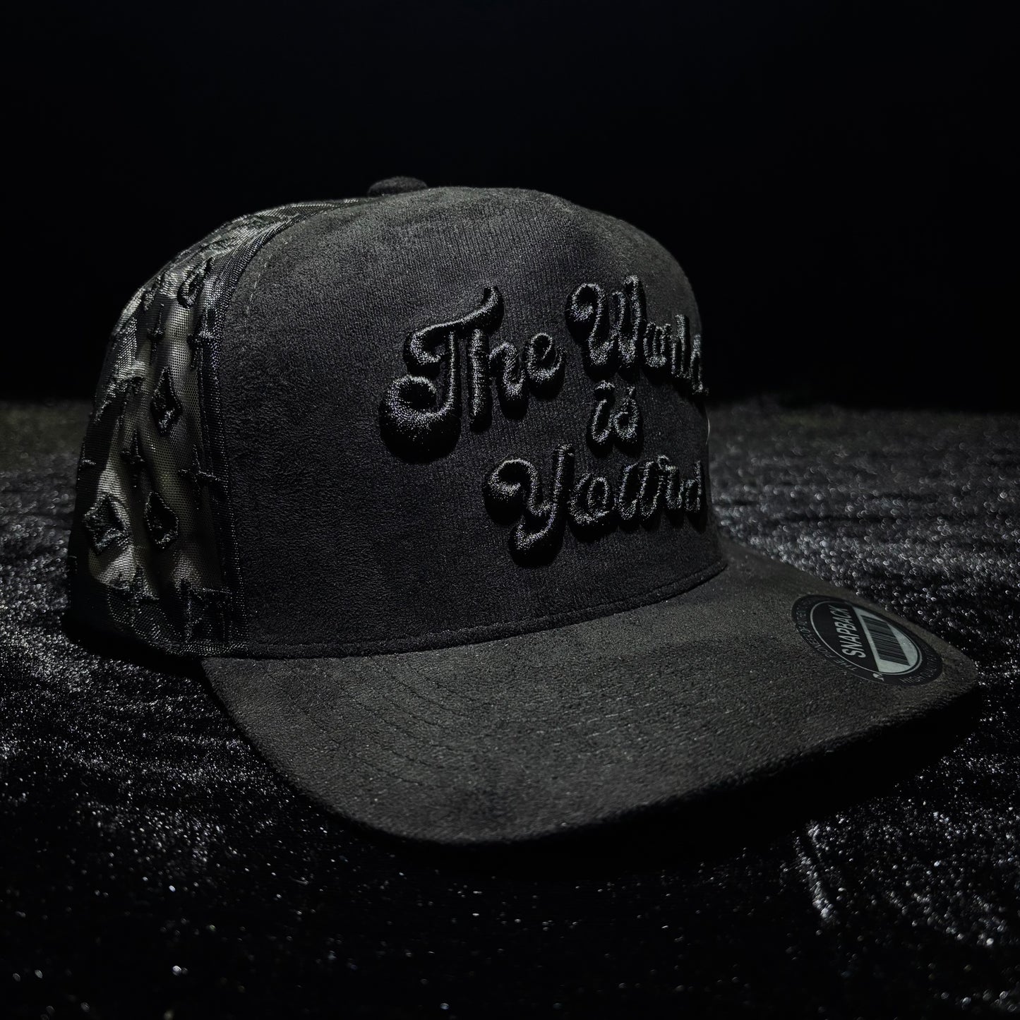 Snapback / The World is Yours