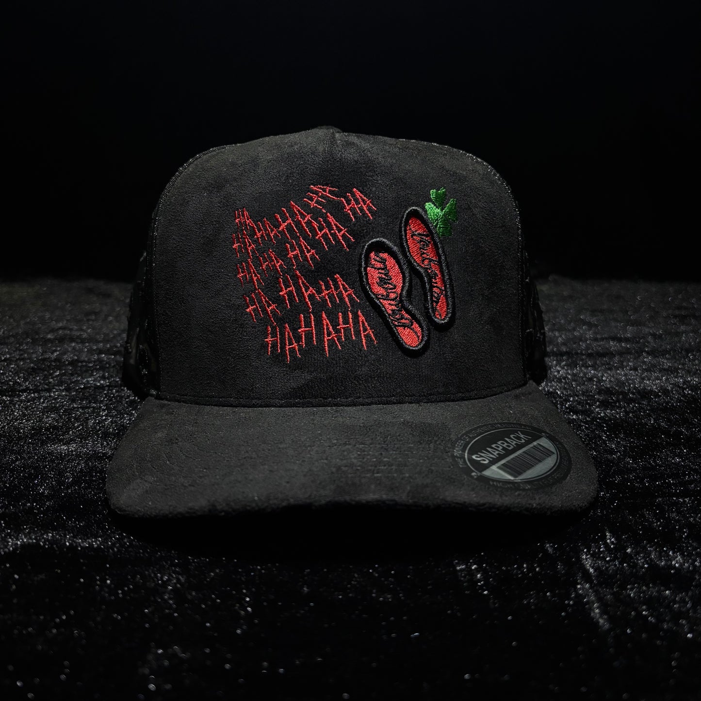 Snapback / Loubutin