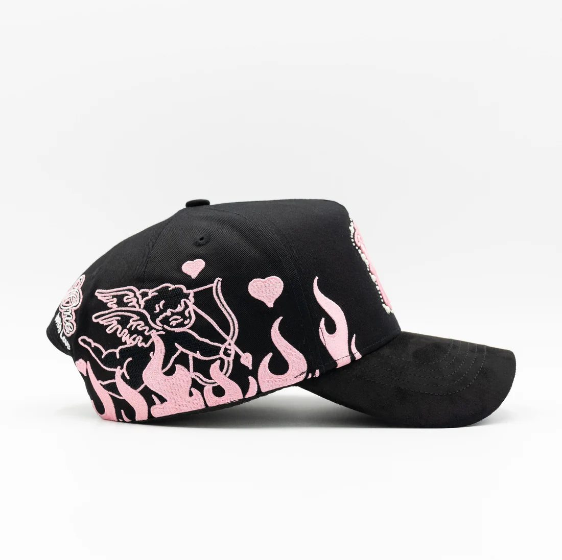 31 Hats - NY Pearls in Love