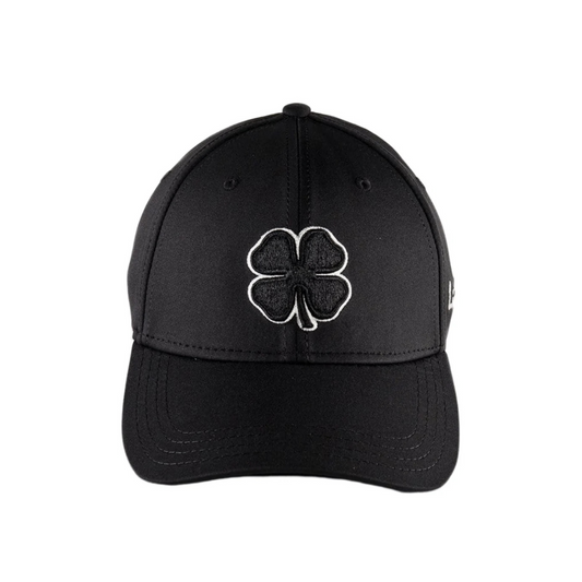 Black Clover negra